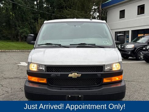 Used 2021 Chevrolet Express 2500 LS w/ Driver Convenience Package RWD image 2