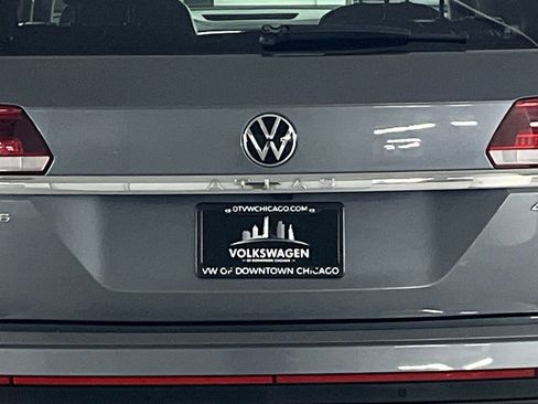Used 2023 Volkswagen Atlas SE image 36