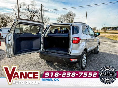 Used 2021 Ford EcoSport SE w/ SE Convenience Package image 16