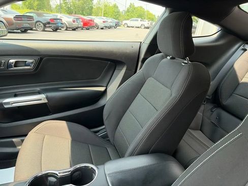 Used 2015 Ford Mustang Coupe w/ Equipment Group 051A RWD image 9