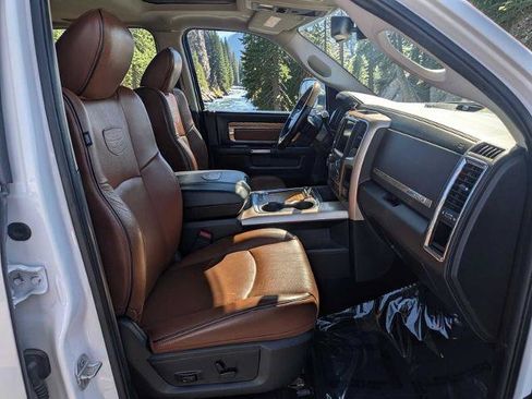 Used 2018 RAM 2500 Longhorn w/ Convenience Group AWD/4WD image 17