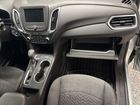Used 2022 Chevrolet Equinox LT image 23