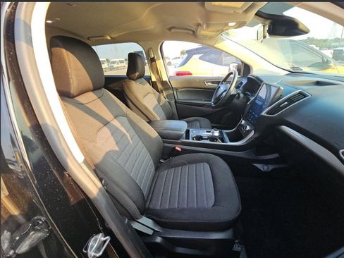 Used 2022 Ford Edge SE image 23