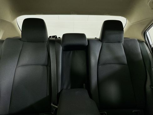 Used 2022 Toyota Corolla LE image 29