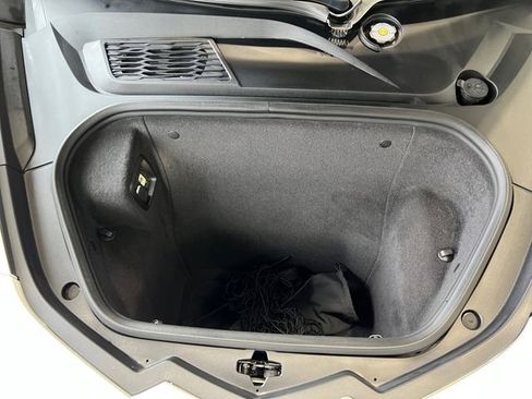 Used 2021 Chevrolet Corvette Stingray Preferred Cpe w/ Battery Protection Package image 16