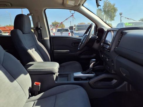 Used 2022 Nissan Frontier S image 14