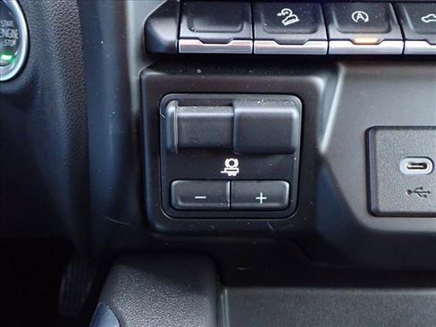 Used 2021 GMC Sierra 1500 AT4 image 22