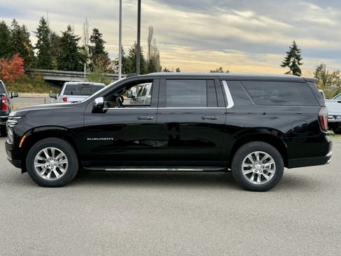 New 2026 Chevrolet Suburban Premier w/ Sun And Tow Package image 2