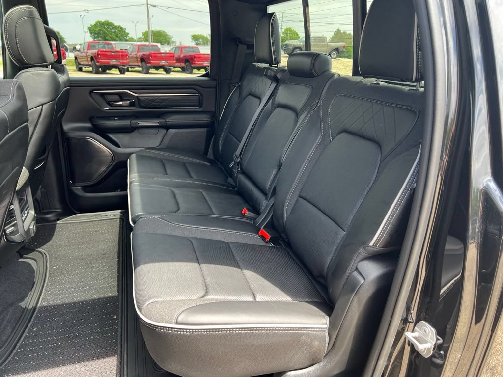 Used 2025 RAM 1500 Limited w/ Trailer Tow Group AWD/4WD image 31