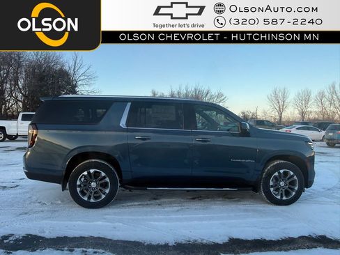 New 2026 Chevrolet Suburban LT w/ Comfort Package image 6