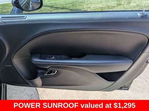 Used 2023 Dodge Challenger SRT Hellcat RWD image 29