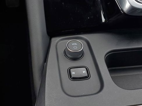 Certified 2026 Acura MDX FWD w/ Technology Package image 27