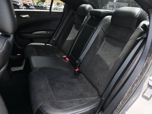 Used 2023 Dodge Charger R/T w/ Plus Group RWD image 32
