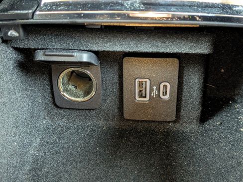 Used 2020 Lincoln Corsair FWD image 36