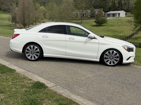 Used 2018 Mercedes-Benz CLA 250 4MATIC image 13