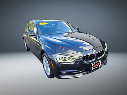 Used 2017 BMW 330i xDrive Sedan AWD/4WD image 1