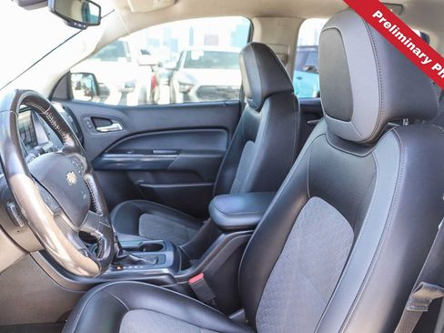 Used 2017 Chevrolet Colorado Z71 RWD image 12