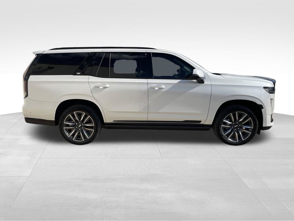 Used 2023 Cadillac Escalade Sport w/ LPO, ONYX Package AWD/4WD image 4