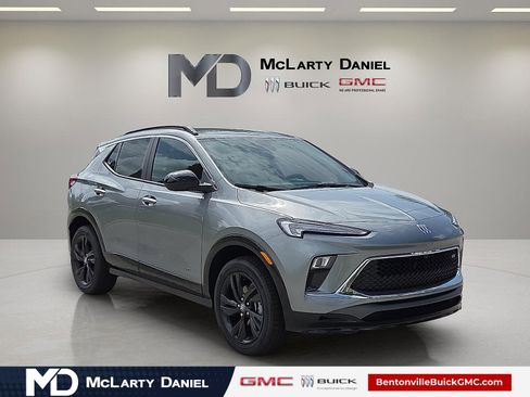 Used 2026 Buick Encore GX Sport Touring w/ Advanced Technology Package image 1