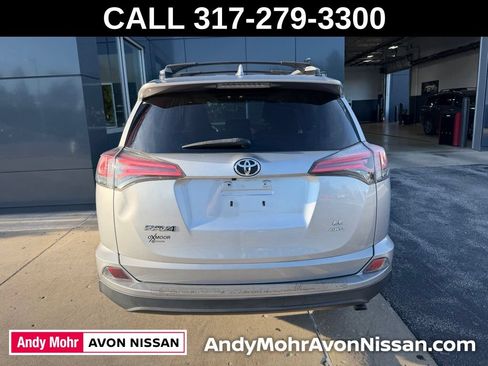 Used 2016 Toyota RAV4 LE AWD/4WD image 5