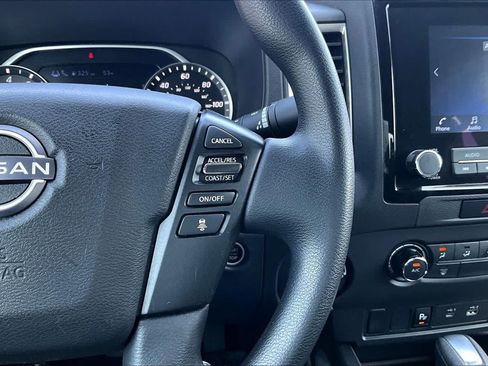 Used 2023 Nissan Frontier SV w/ Technology Package AWD/4WD image 41
