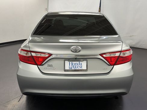 Used 2017 Toyota Camry LE w/ Protection Package (Q2) FWD image 10