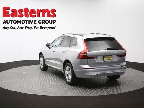 Used 2022 Volvo XC60 B5 Momentum AWD/4WD image 39