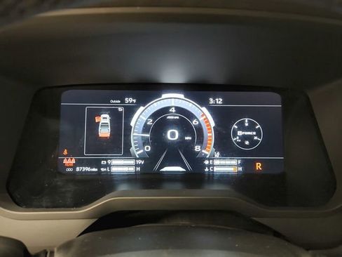 Used 2023 Toyota Tundra Platinum image 23