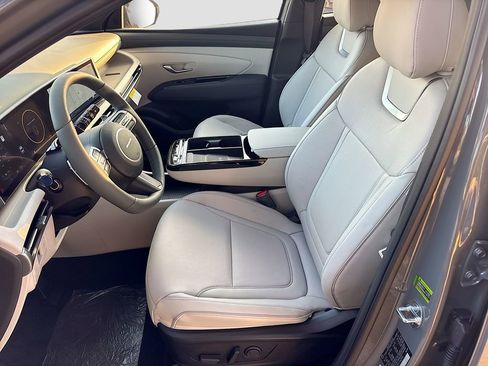 New 2026 Hyundai Tucson Limited image 22