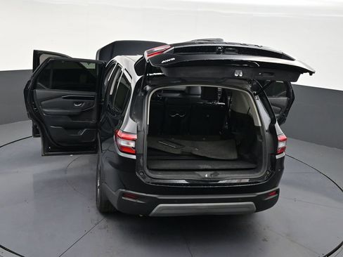 Used 2025 Honda Pilot EX-L image 33