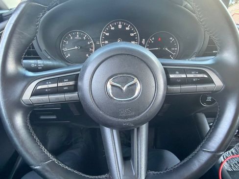 Used 2022 MAZDA MAZDA3 s FWD image 14