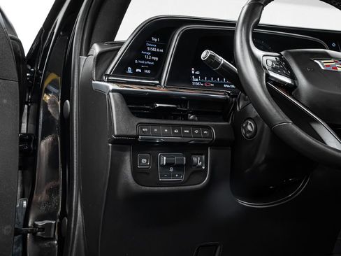 Used 2021 Cadillac Escalade ESV Premium Luxury w/ Driver Assist Tech Package image 13