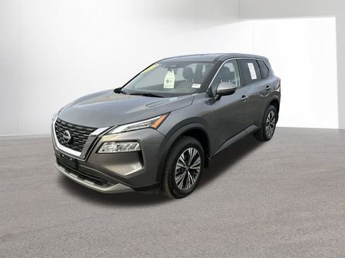 Certified 2023 Nissan Rogue SV image 2