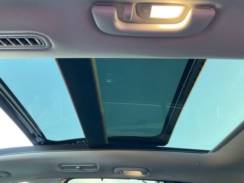 Used 2026 Hyundai Ioniq 9 Limited image 37