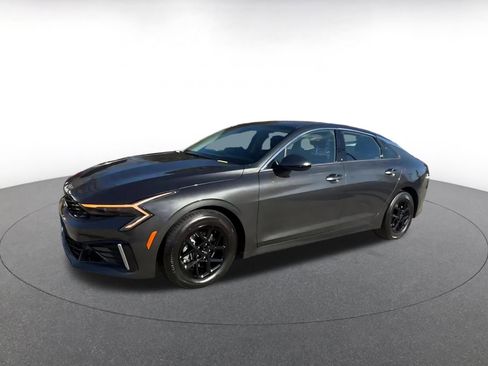 Used 2025 Kia K5 LXS image 8