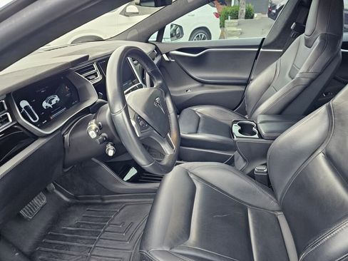 Used 2015 Tesla Model S 70D image 20