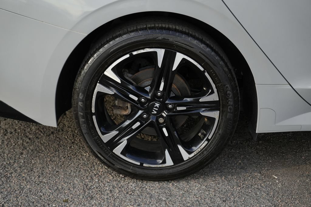 Used 2021 Kia K5 GT-Line FWD image 9