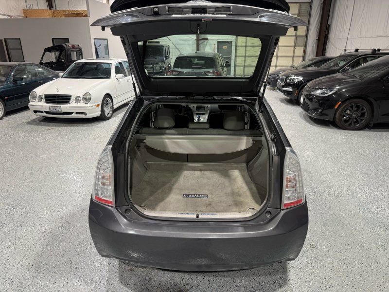Used 2014 Toyota Prius Prime Plug-In Hybrid FWD image 15