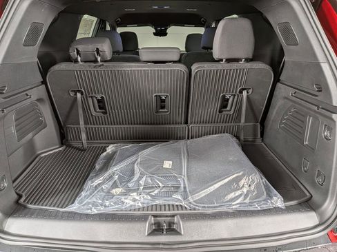 New 2026 Chevrolet Traverse LT w/ Driver Confidence Package image 10