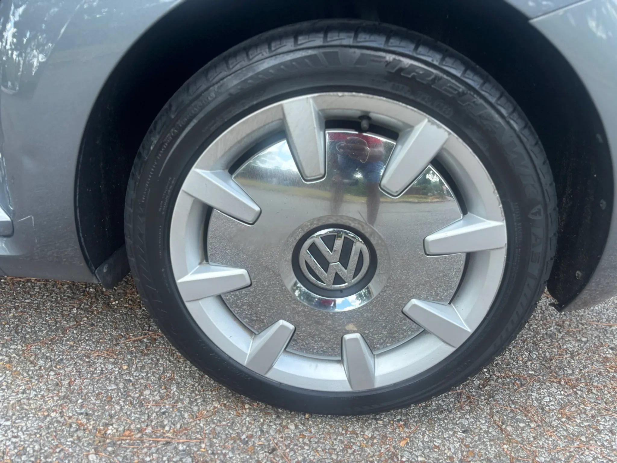 Used 2013 Volkswagen Beetle 2.5 FWD image 35
