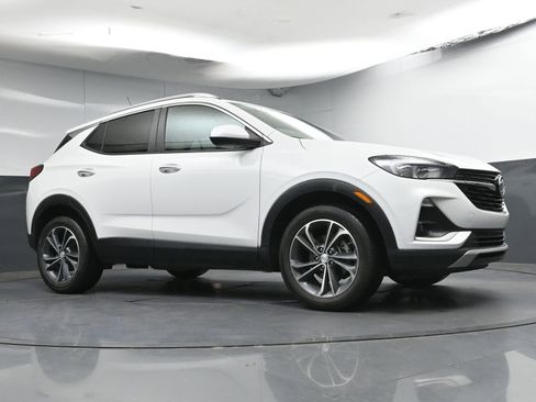 Used 2023 Buick Encore GX Select FWD image 23