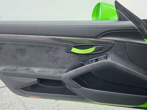 Used 2019 Porsche 911 GT3 RS image 24