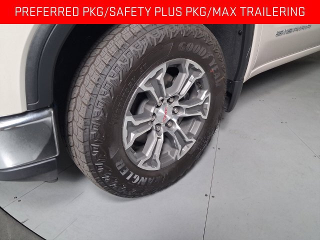 Used 2026 GMC Sierra 1500 SLE w/ Preferred Package AWD/4WD image 9