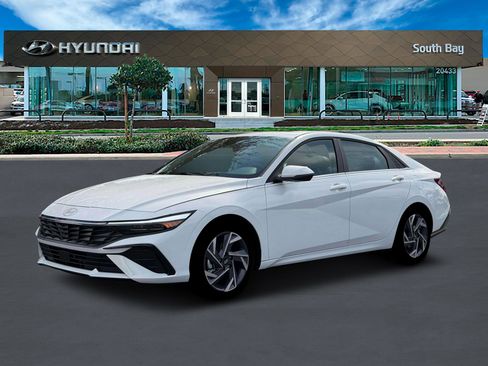 New 2026 Hyundai Elantra Limited image 2