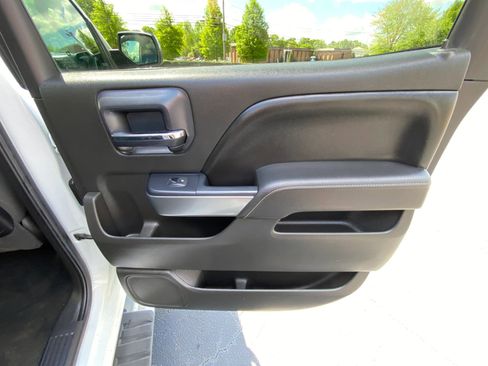 Used 2015 Chevrolet Silverado 1500 LT image 16