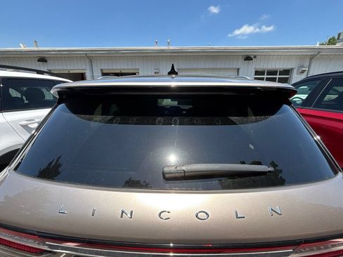 Used 2020 Lincoln Corsair Reserve w/ Elements Package AWD/4WD image 6