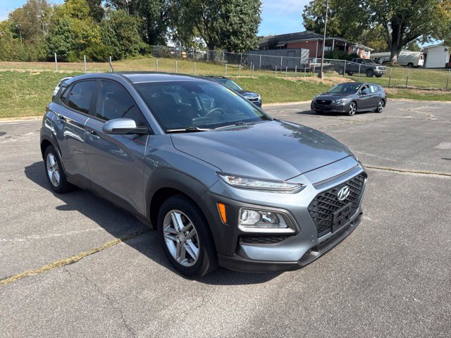 Used 2019 Hyundai Kona SE AWD/4WD image 2