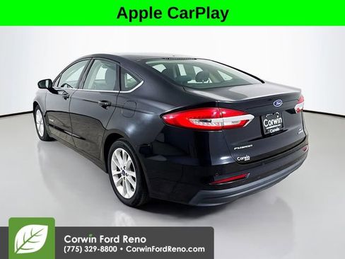 Used 2019 Ford Fusion SE image 5
