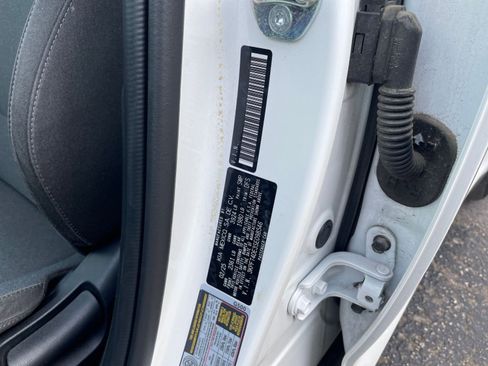 Used 2025 Kia K4 LXS image 28