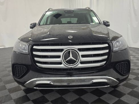 New 2026 Mercedes-Benz GLS 450 4MATIC image 9